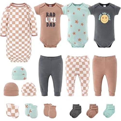 The Peanutshell Baby Layette Gift Set for Baby Boys - 16 Piece New Born Baby Boy Gift Set, Baby Clothes & Newborn Essentials Must Haves - Newborn Baby Boy Clothes 0-3 Months - Skater Boy