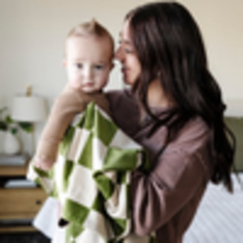 MINKY STRETCH RECEIVING BLANKETS | Saranoni