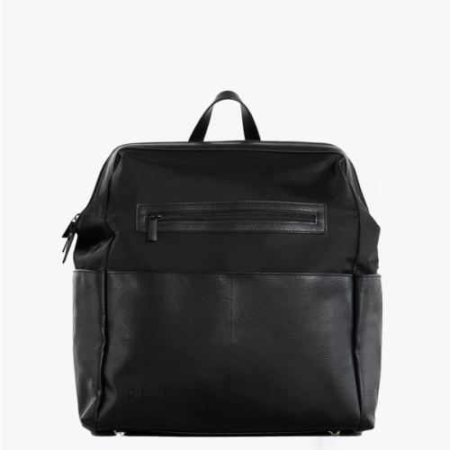 BÉIS 'The Diaper Backpack' in Black - Black Diaper Bag & Diaper Backpack
