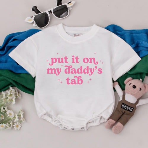 Put It On My Daddy’s Tab Romper – Funny Newborn Baby Bodysuit – Retro Baby Shower Gift – Infant Outfit for Girls or Boys, Father's Day Gift