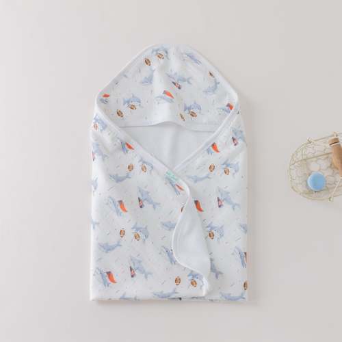 MVP: Mississippi Landsharks Hooded Bath Towel
