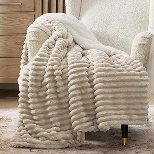Bedsure Sherpa Throw Blanket for Couch - Super Soft Cozy Fleece Thick Warm Blanket for Winter, Plush Beige Throw Gift for Women, 50x60 Inches