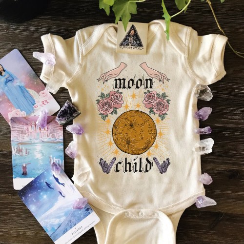 Moon Child, Moon Child Bodysuit, Moon Child Baby shirt, floral moon with crystals Baby, Moon Baby, boho moon Tee, moon phases crystals