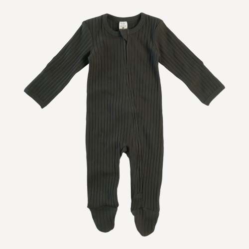 long sleeve zipper footie | beluga | classic rib