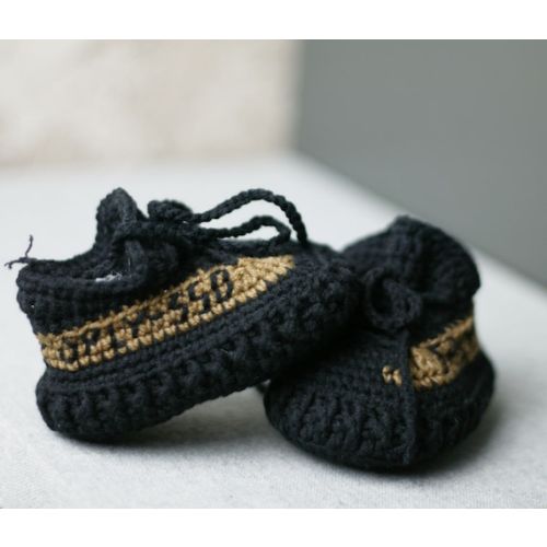 Crochet Baby Shoes Black Shoes With Brown Stripe for the - Etsy