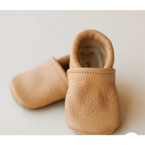 Gender Neutral Light Brown Leather Baby Shoes – Sun & Lace
