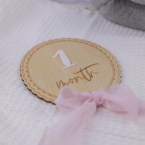 Baby Monthly Milestone, Wooden Baby Milestone Signs, Monthly Milestone Wood Discs, Baby Milestone Discs, Baby Photo Props Cards Interchangeable Number Set of 12 for Baby Growth Recording (Ribbon)