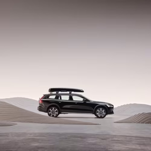 2026 Volvo V60 Cross Country | Midsize Luxury Wagon | Standard AWD