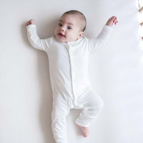 Snap Romper in Cloud | Baby and Infant Sleeper | Kyte Baby