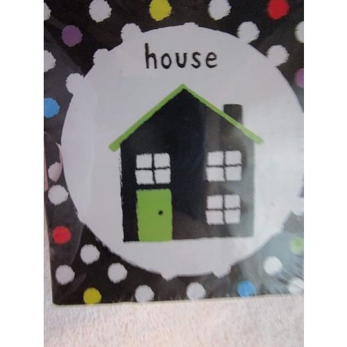 Baby's Very First Little Black and White Library Board book – January 1, 2012