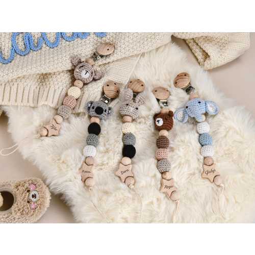Personalized Dummy Clip with Crocheted Animal,Handmade Crochet Baby Pacifier Clip,Baby Pacifier Clip with Name,Wooden Soother Clip