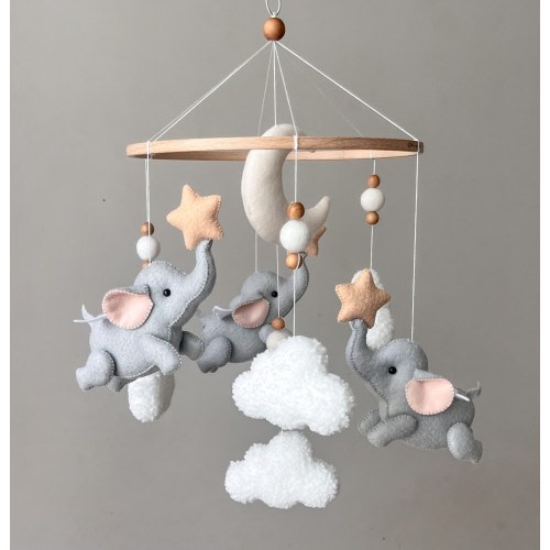 Elephants baby mobile Crib mobile with elephants , stars and clouds Felt mobile Elephant nursery