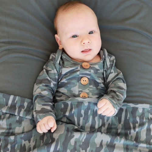 Camo Crew Newborn Baby Knot Gown & Hat Set
