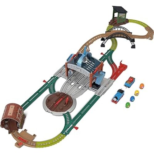 Thomas & Friends Toy Train Playset by Fisher-Price, Load & Launch Barrel Delivery with Classic Motorized Engine & Cargo Car, 18 Feet of Track