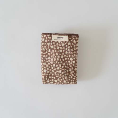 Swaddle in Daisy