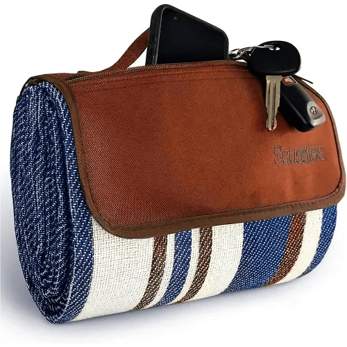 Scuddles Extra Large Picnic & Outdoor Blanket - Blue