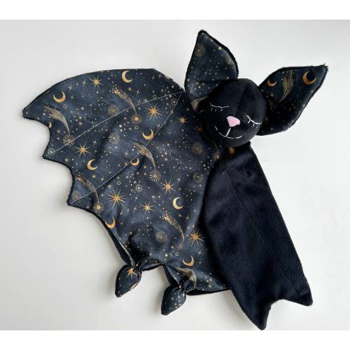 Personolized bat lovey, baby lovey blanket, baby bat plush