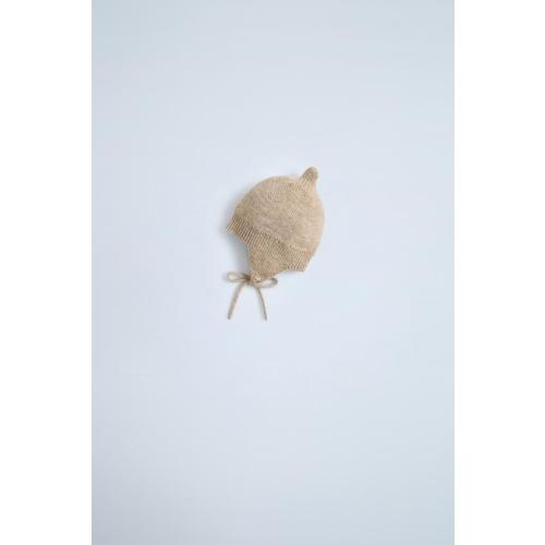 WOOL AND CASHMERE HAT
