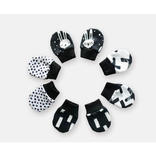 no scratch mittens, high contrast baby mittens, baby mitts, baby shower gift, baby clothes, newborn baby gift, scratch mitts, baby boy gift