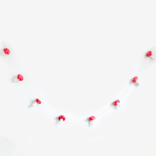 Nivas Garland - Mushrooms