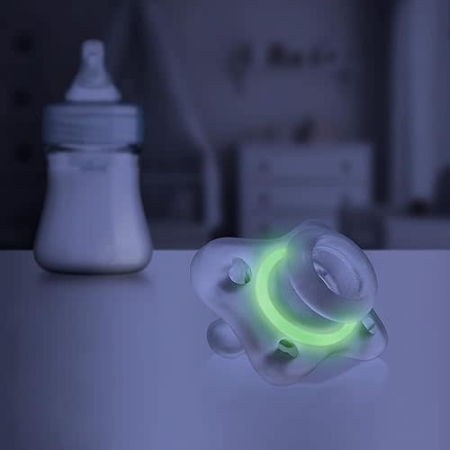 Chicco PhysioForma 100% Silicone Mini Glow in The Dark Pacifier for Babies Aged 2-6 Months | BPA & Latex Free | Reusable Sterilizing Case | Clear, 2pk