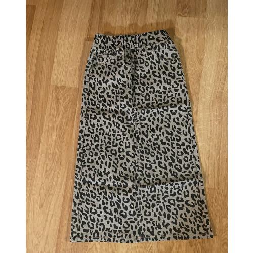 Girls gray leopard denim skirt