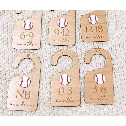 Baseball Baby Closet Dividers, Nursery clothes divider, Clothes Size Markers, Baby Shower Gift Ideas, Baseball nursery theme, sports nursery