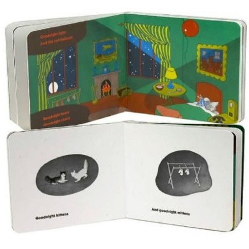 Goodnight Moon (Reissue) by Margaret Wise Brown (Board Book)