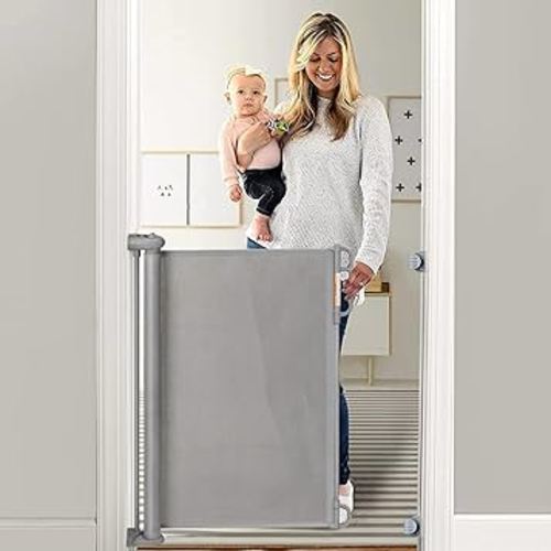 Momcozy Baby Gate, Retractable Baby Gate or Dog Gate 【Easy to USE】 for 33" Tall, Extends up to 55" Wide, Baby Gate for Stairs, Doorways, Hallways, Indoor, Outdoor
