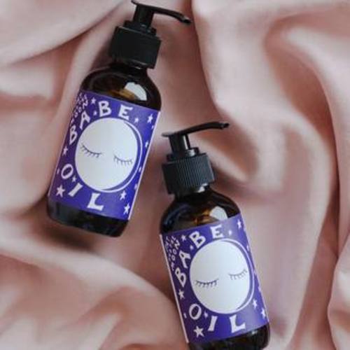 Babe Oil – Fat and the Moon