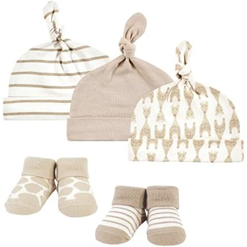 Hudson Baby Baby Girls' Cap and Socks Set