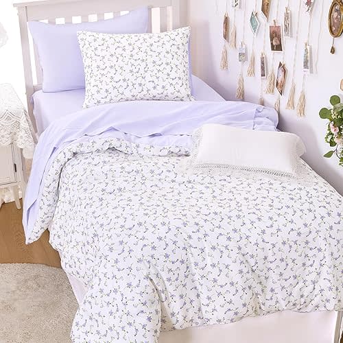 Wake In Cloud - Floral Comforter Set, Coquette Cottagecore Aesthetic Cute Flower Pattern for Women Teen Girls, Soft Lightweight Dorm Bedding, 3 Pieces, Purple White, Twin/Twin XL Size