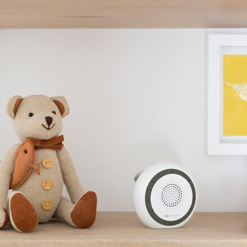 Project Nursery Portable Sound Soother for Baby, White Noise Sound Machine and Sleep Soother with 4 Natural Sounds and 2 Lullabies, Sleep Timer, Volume Control and Flexible Clip, White