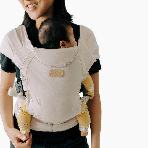 Tushbaby The Pearl Newborn Carrier - Cream