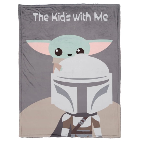 Star Wars The Kids with Me Grogu/The Child/Baby Yoda Baby Blanket
– Lambs & Ivy