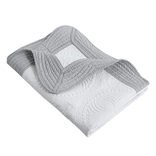 MONOBLANKS Baby Quilt Personlized Monogram Lightweight Embossed Scalloped Throw Blanket Four Seasons (White-Grey Trim)