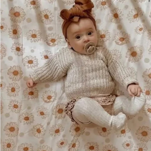 Daisy Cotton Fitted Crib / Bassinet Sheet | littlelightcollective