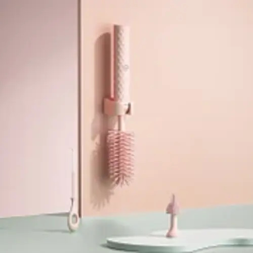 Electric baby bottle brush in pink