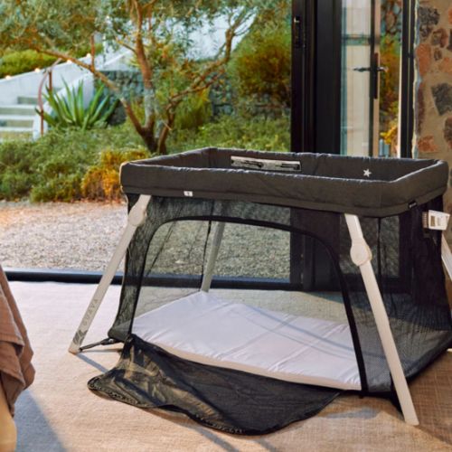 Lotus Everywhere Travel Crib: Lightweight Travel Crib for Babies – Guava Family