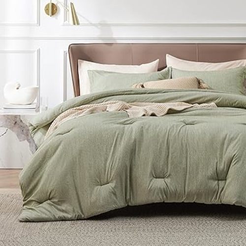 Bedsure Queen Comforter Set - Olive Green Soft Bedding for All Seasons, Cationic Dyed Bed Set, 3 Pieces, 1 Queen Size Comforter (90"x90") and 2 Pillow Shams (20"x26"+2")