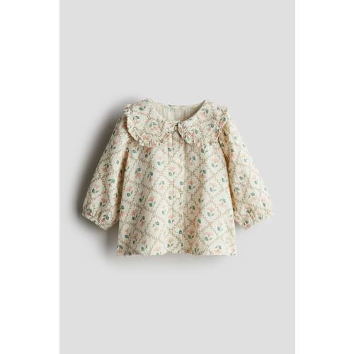 BLOUSE WITH COLLAR