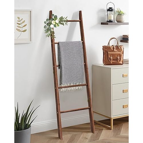 Blanket Ladder for Living Room, 5-Tier Wooden Ladder Shelf, Rustic Decorative Blanket Rack for Blankets, Quilts, Farmhouse Decor Ladder Shelf for Bedroom Bathroom Home Christmas Decor, Brown