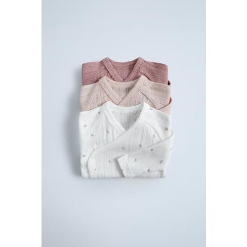 1 -3 MONTHS LACE TRIM POINTELLE ROMPER THREE-PACK OF PRINTED KIMONO BODYSUITSMINI FLOWER MUSLIN WRAP JUMPSUIT