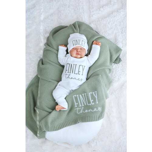 Baby outfit set with cotton knit blanket, personalized newborn gift, baby shower, homecoming set, baby bodysuit with matching hat