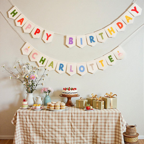 DesignLambArt Reusable Birthday Linen Garland