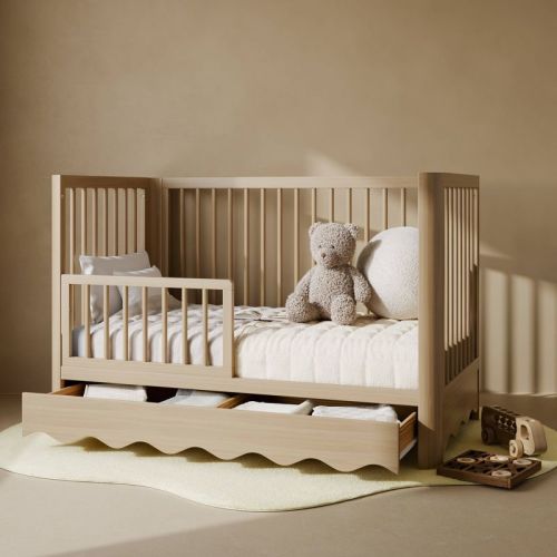 Storkcraft Casablanca Convertible Crib with Drawer