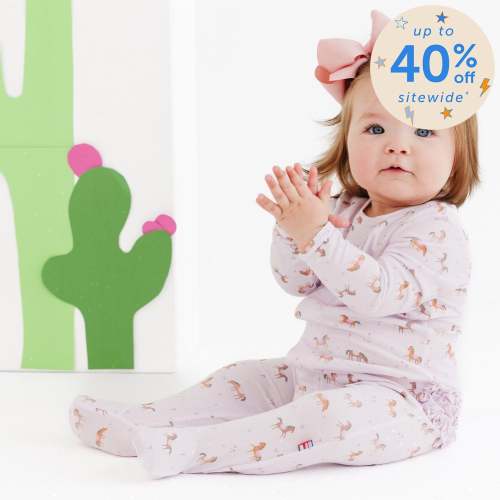 purple rein RightFit™ magnetic parent favorite footie – Magnetic Me