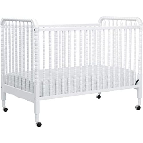 DaVinci Jenny Lind 3-in-1 Convertible Baby Crib - GREENGUARD Gold Certified Portable Crib - Convertible Crib to Toddler Bed and Daybed - 4 Adjustable Heights - Easy to Assemble White Wooden Crib