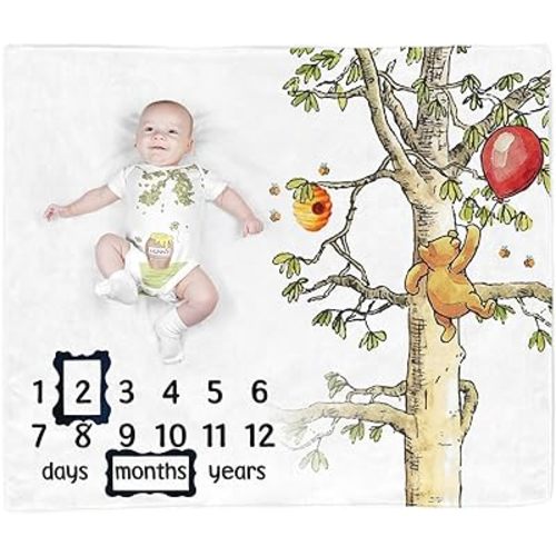 Pooh Bear and Honey Baby Monthly Milestone Blanket - Gift Stuff for Newborn Boy & Girl - Photo Taken - Age Blanket with 2 Frame