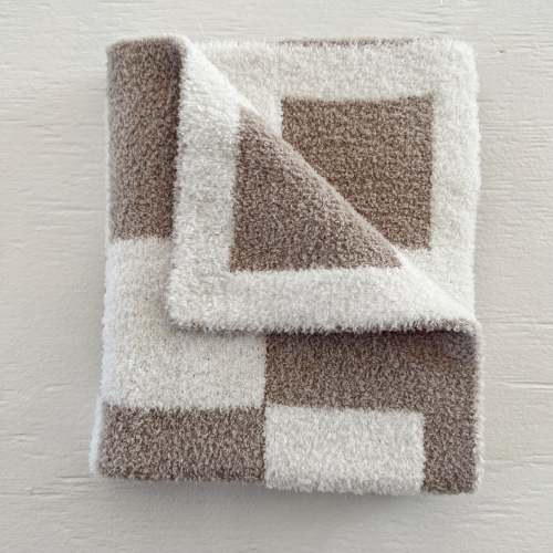 PhufyBliss™ Checker Mini Blanket, Cocoa